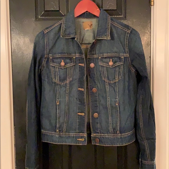 American Eagle Outfitters Jackets & Blazers - American Eagle denim jean jacket small